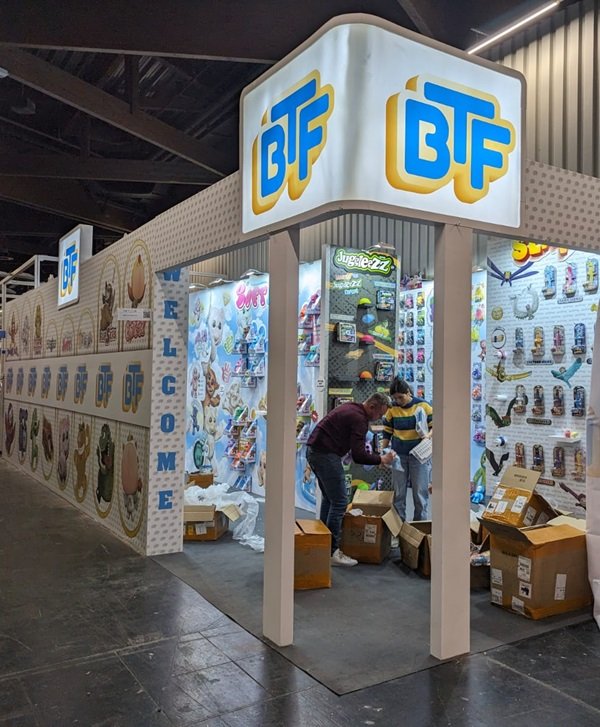 Custom exhibition stand design for Kind + Jugend featuring baby and children's products